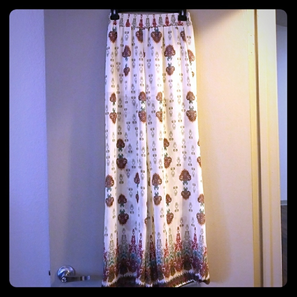 Super comfortable flowy polyester pants